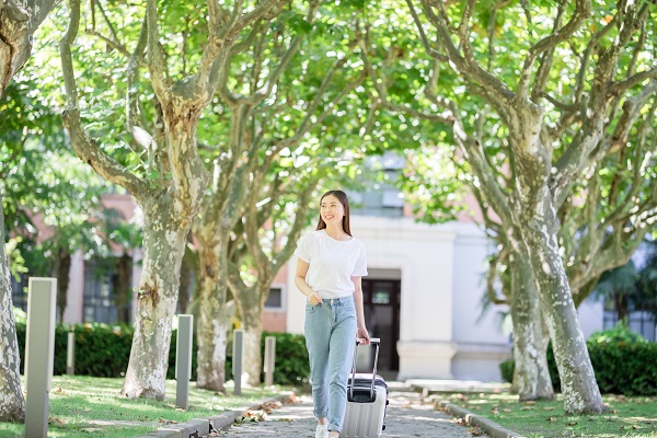 东阳初中生军旅体验夏令营